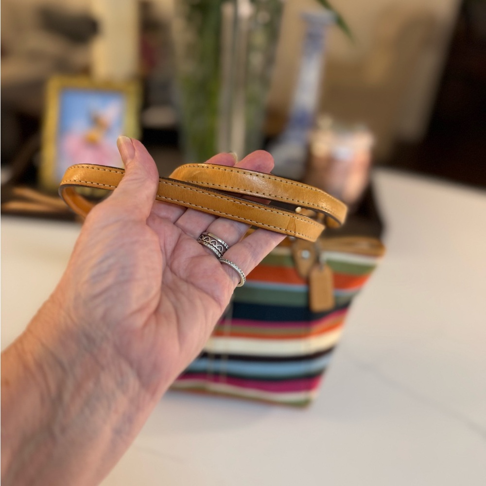 🩷🧡 COACH LEGACY STRIPE MINI TOTE! - Picture 7 of 10